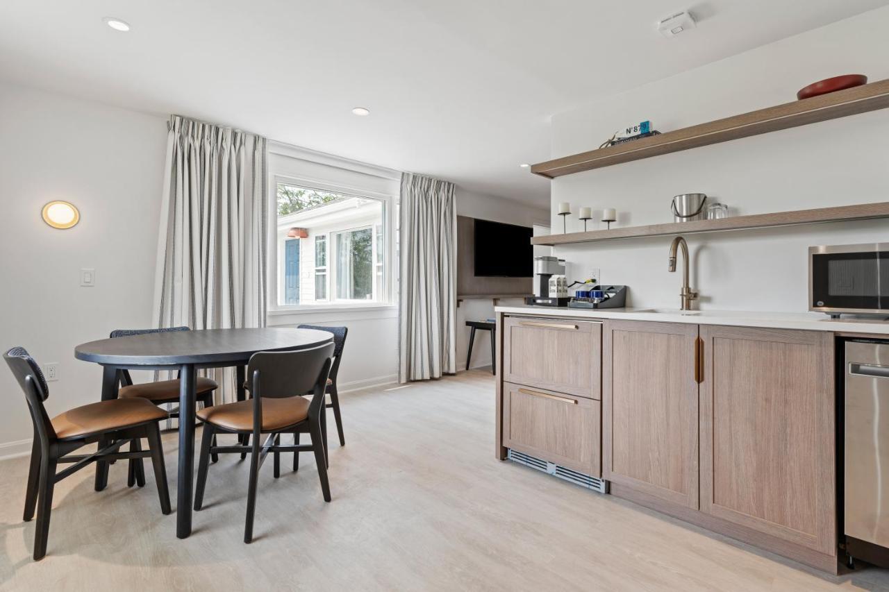 Greyfinch Chatham Inn 외부 사진