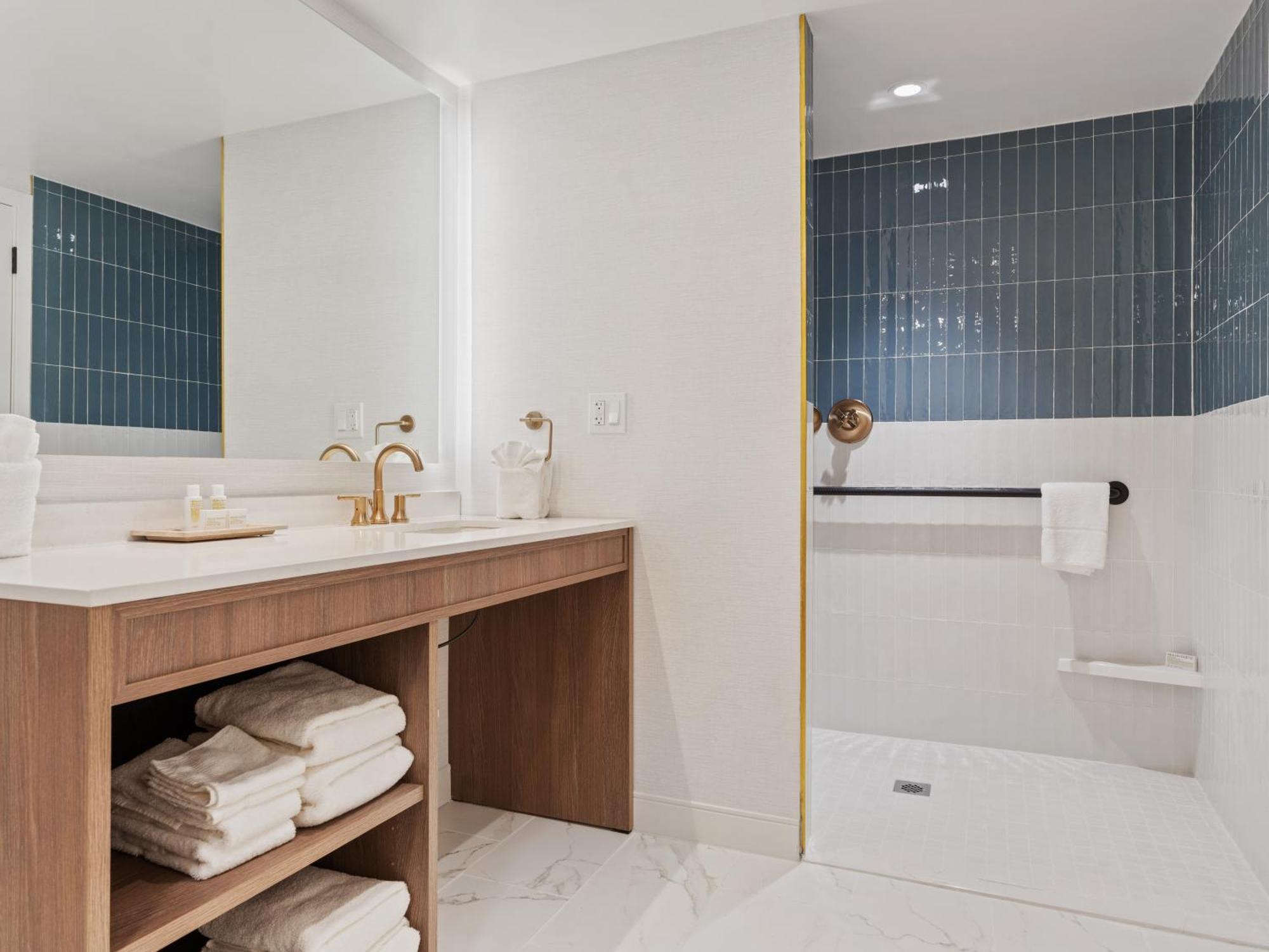 Greyfinch Chatham Inn 외부 사진